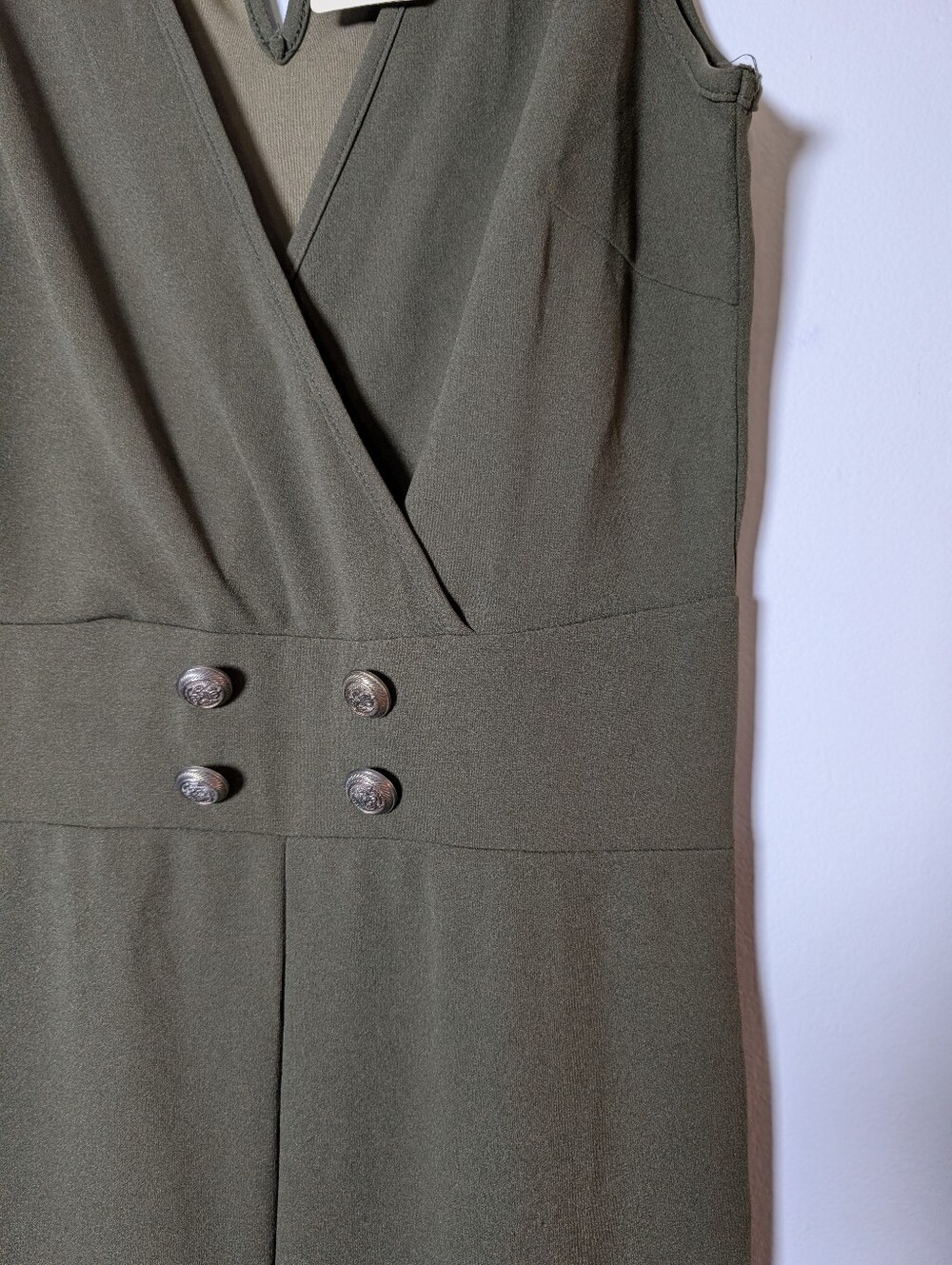 Sleeveless Olive Green Wide-Leg Jumpsuit By Julia NWT Size S - Picture 4 of 7
